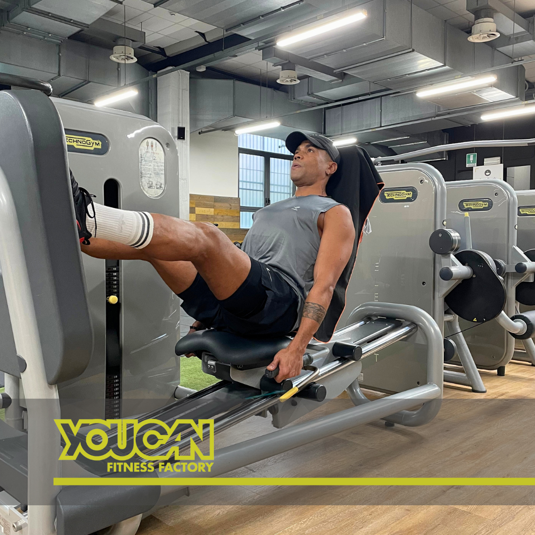 Youcan Fitness Factory Facebook ad: Le palestre non sono tutte uguali.