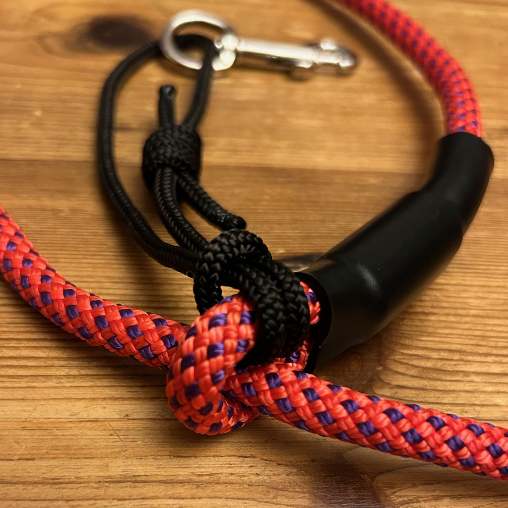 Mountain Dog Products Facebook ad: Zero failed loops since 2009