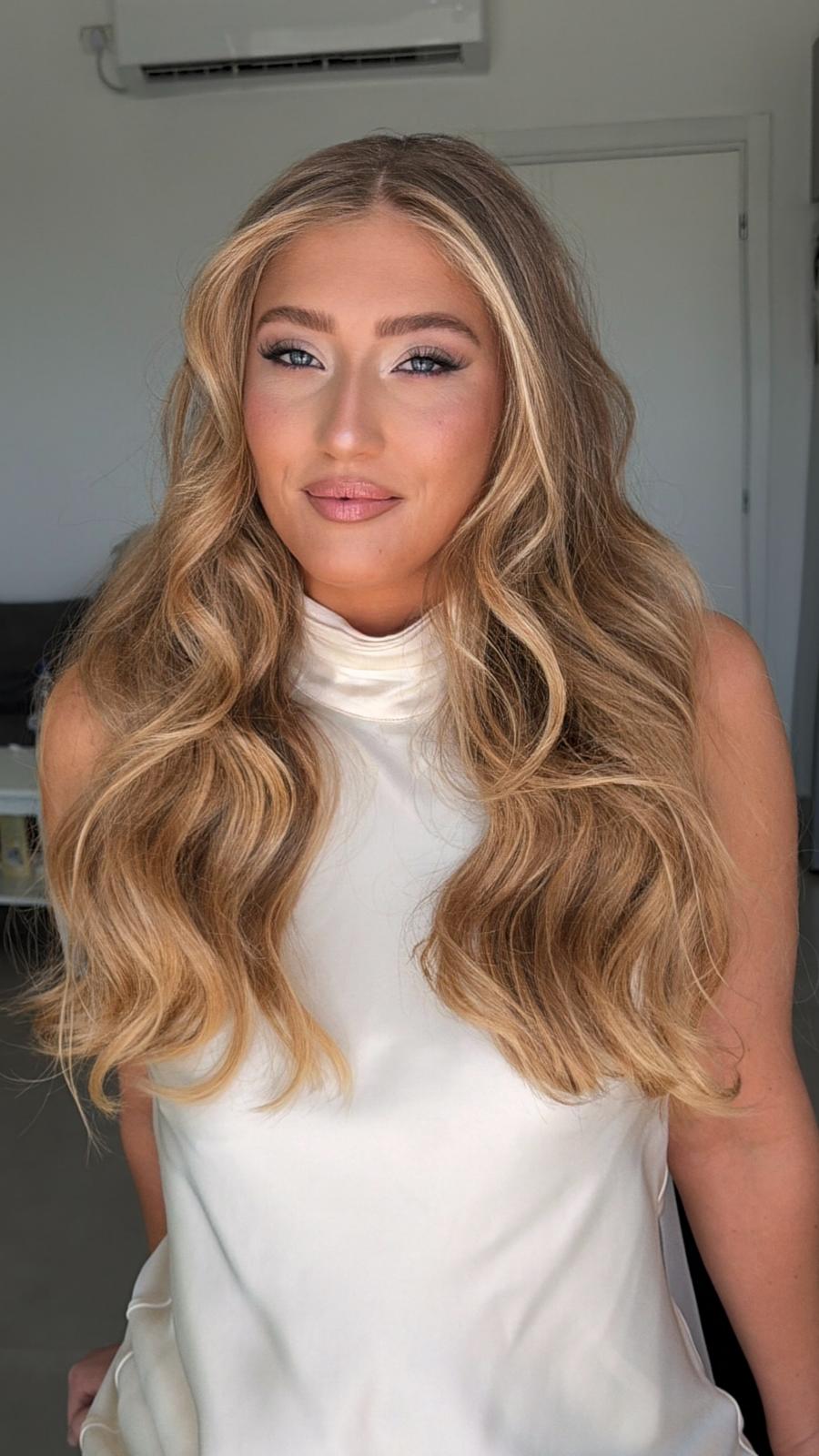 Romi makeup & hair Facebook ad