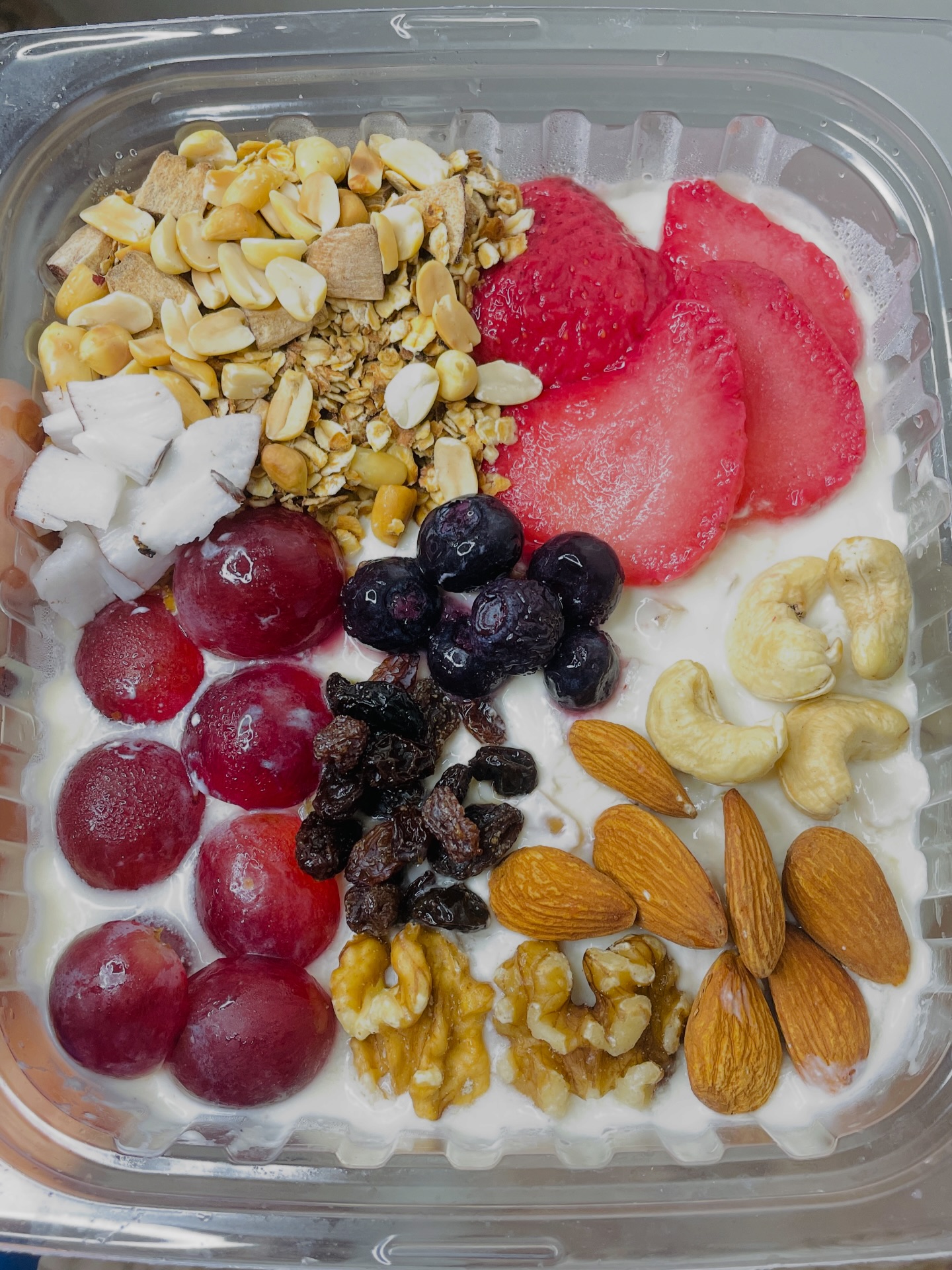 Nutritious Fam - Best Luxury Parfait in Liberia Facebook ad: Top Quality
