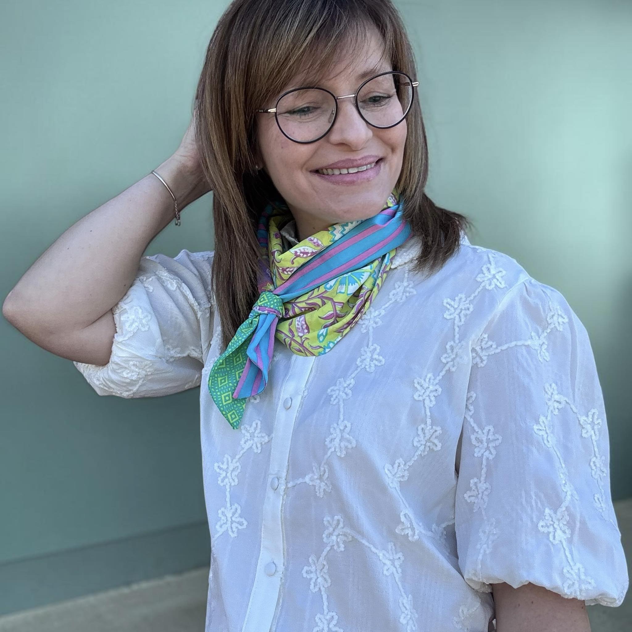 Ellécie, les foulards Facebook ad
