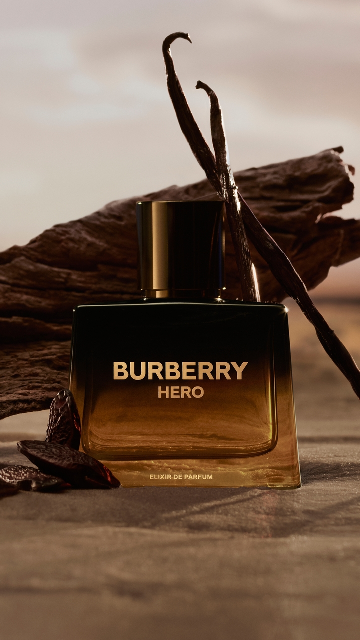 Burberry Beauty Facebook ad
