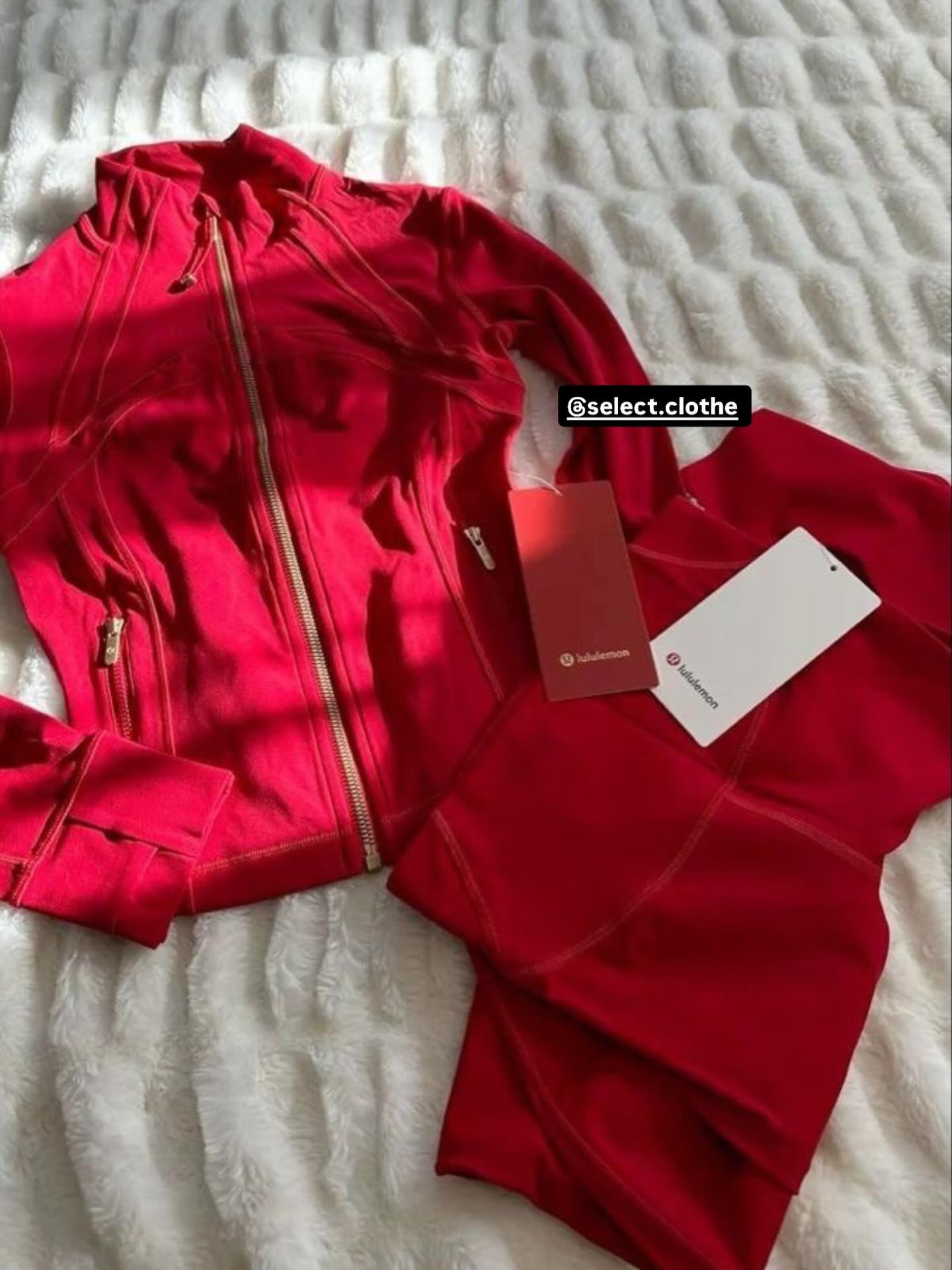 select.clothe Facebook ad from Mar 31, 2026