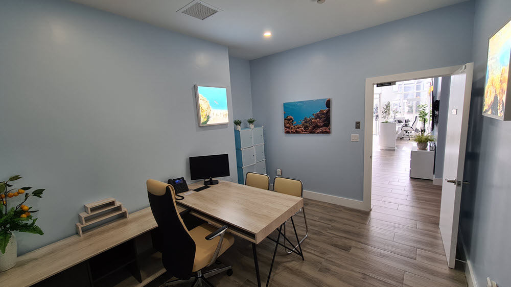 Cayman Medical Facebook ad