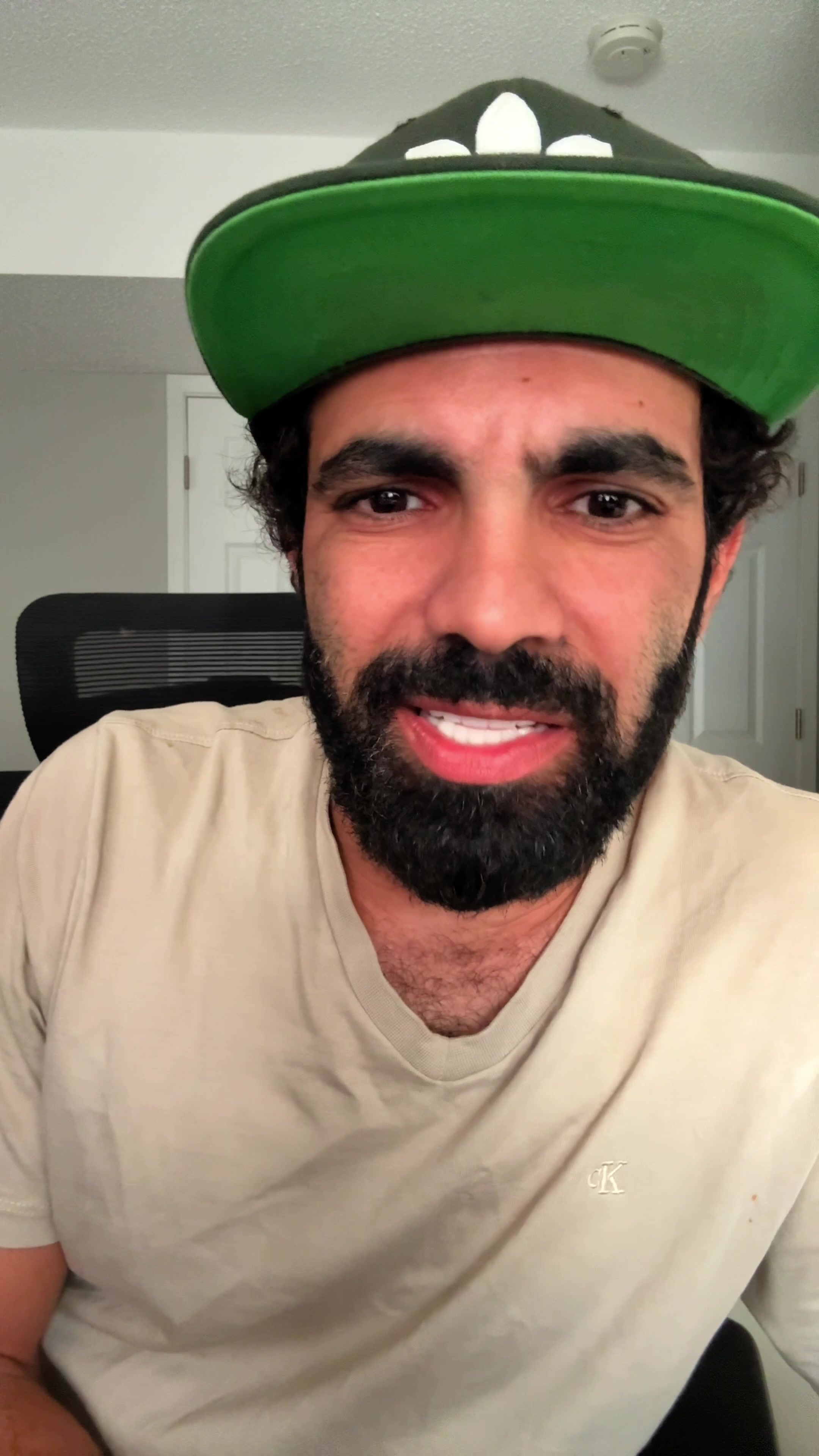 Eighty Twenty Facebook ad: اتعلم الانجليزي اللي يفيدك فعلاً في الشغل