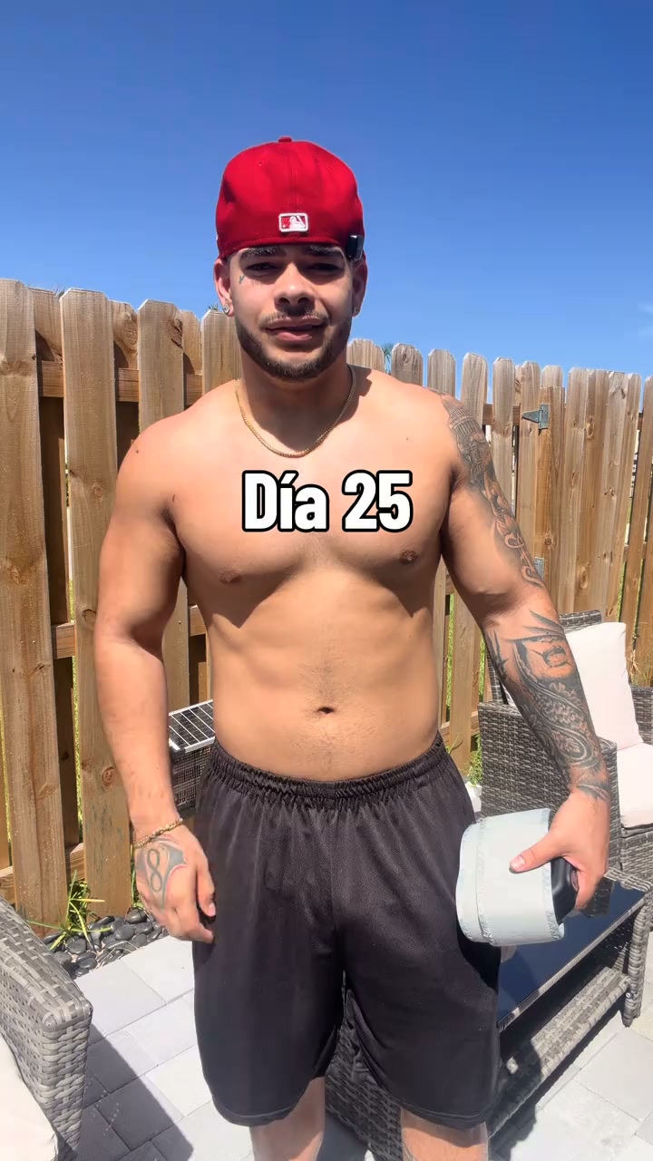 Elmejorr us Facebook ad: Sin gimnasio, sin dietas, sin entrenamientos intensos