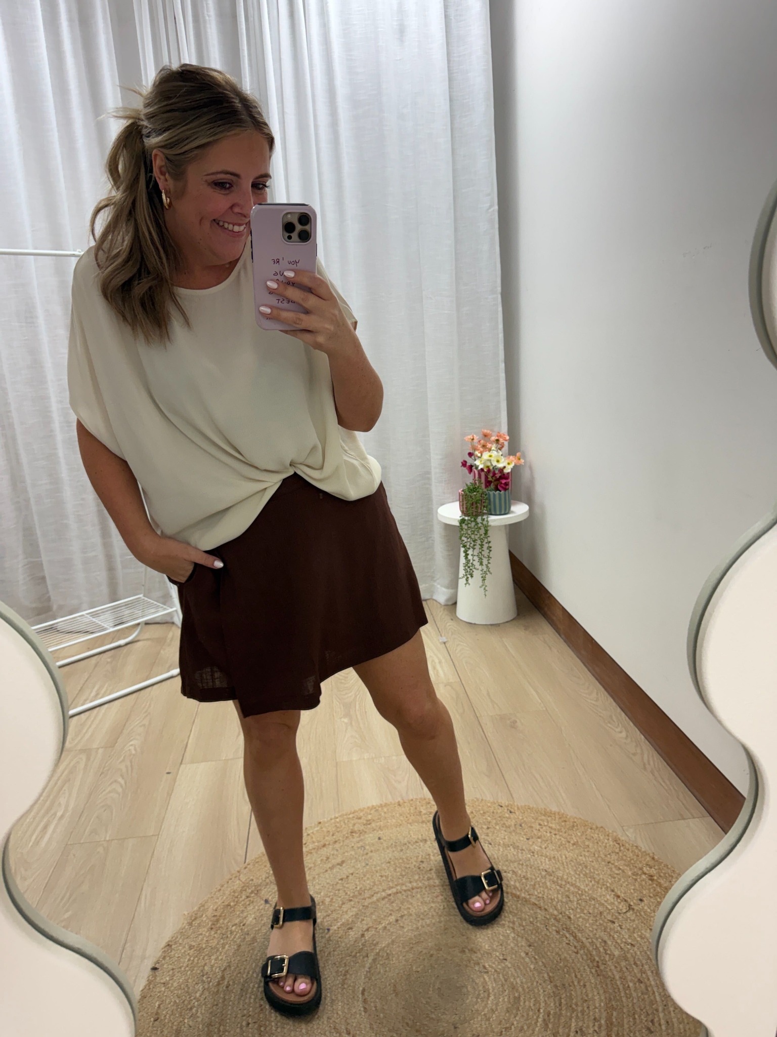 Proud Poppy Clothing Facebook ad: Samara Linen Blend Skort in Chocolate