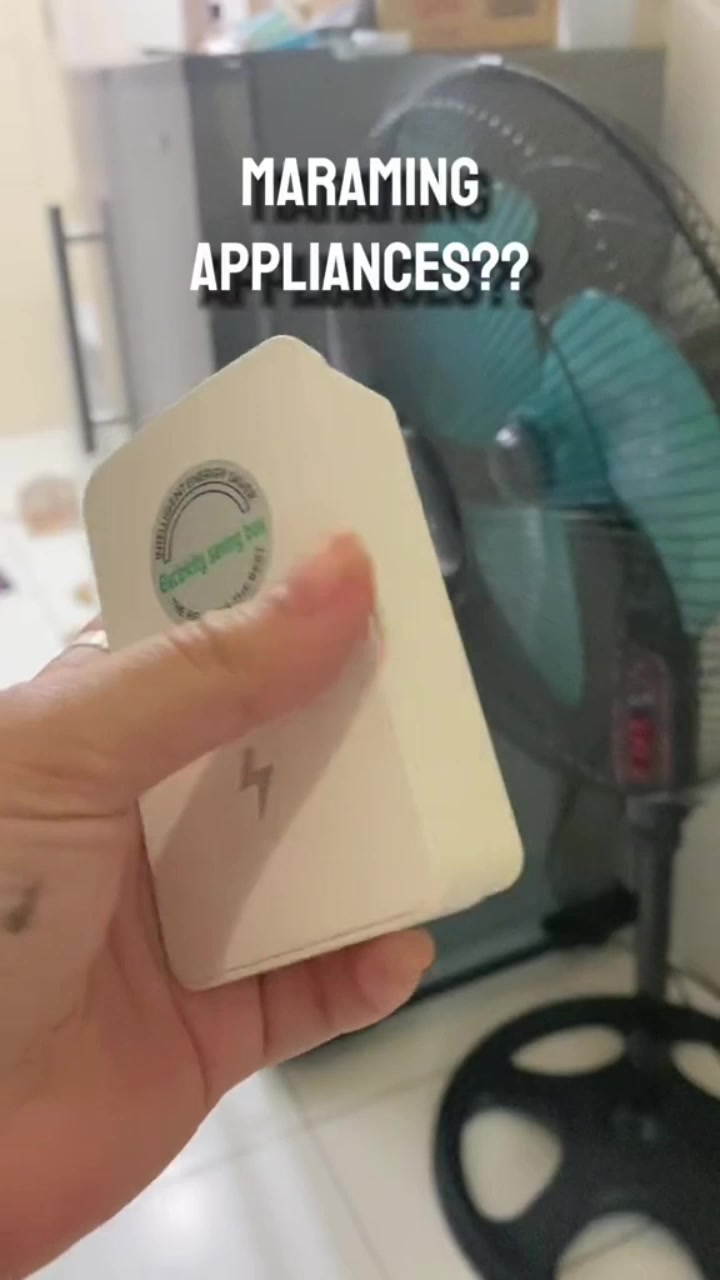 Quick Deals Facebook ad: Save energy, save money, easy plug and play lang!