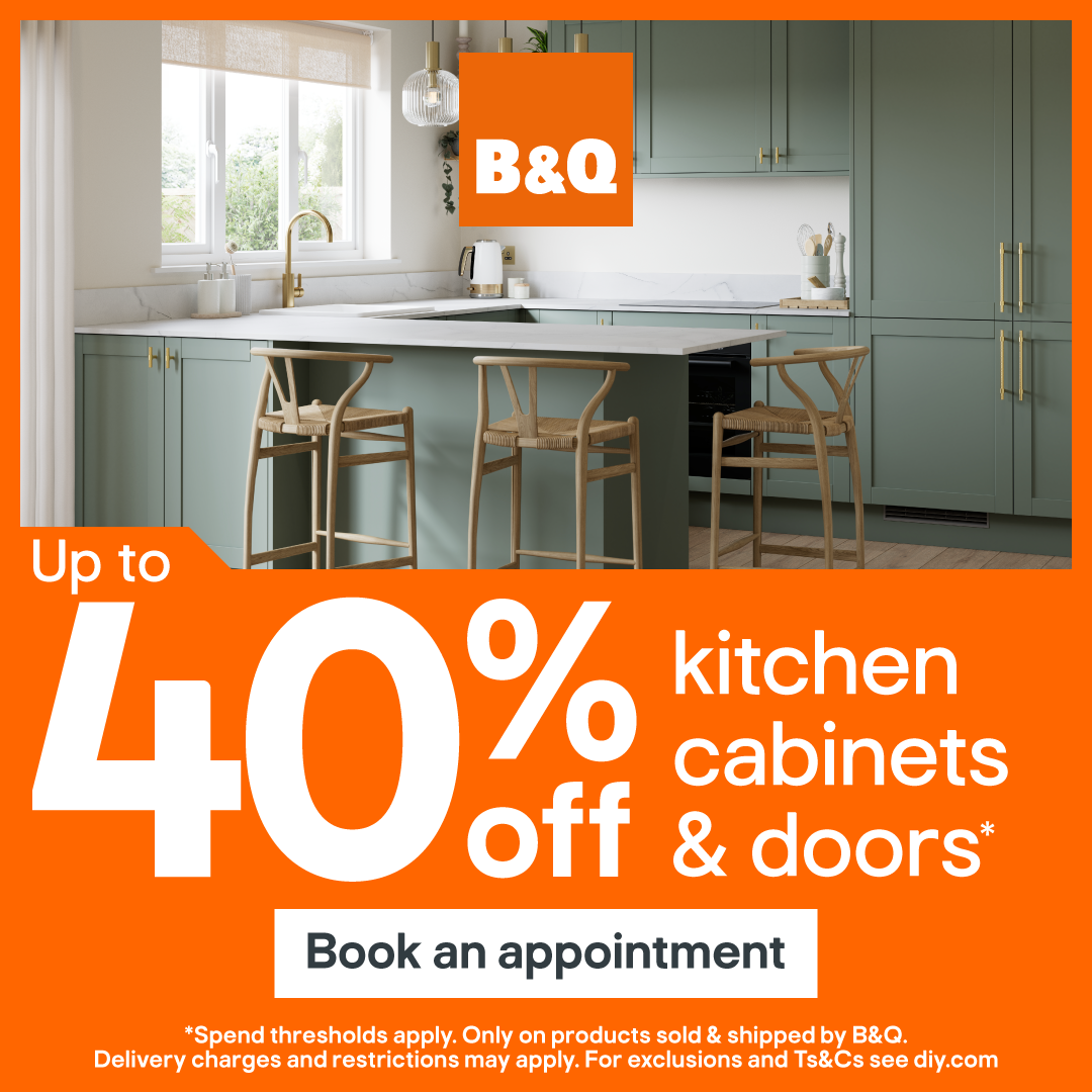 B&Q Facebook ad: Massive Savings on Kitchens instore and online