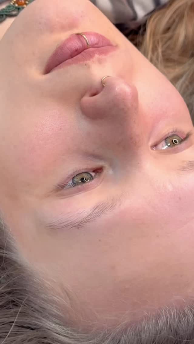 My Microblading Studio Facebook ad: Mas de 6 años transformando miradas en Cadereyta