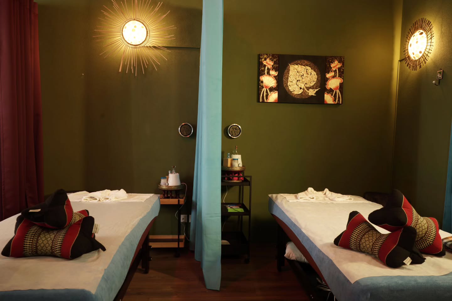 Bamboo Thai Massage Berlin Facebook ad: Sawadee | Bamboo Thai Massage Berlin Mitte