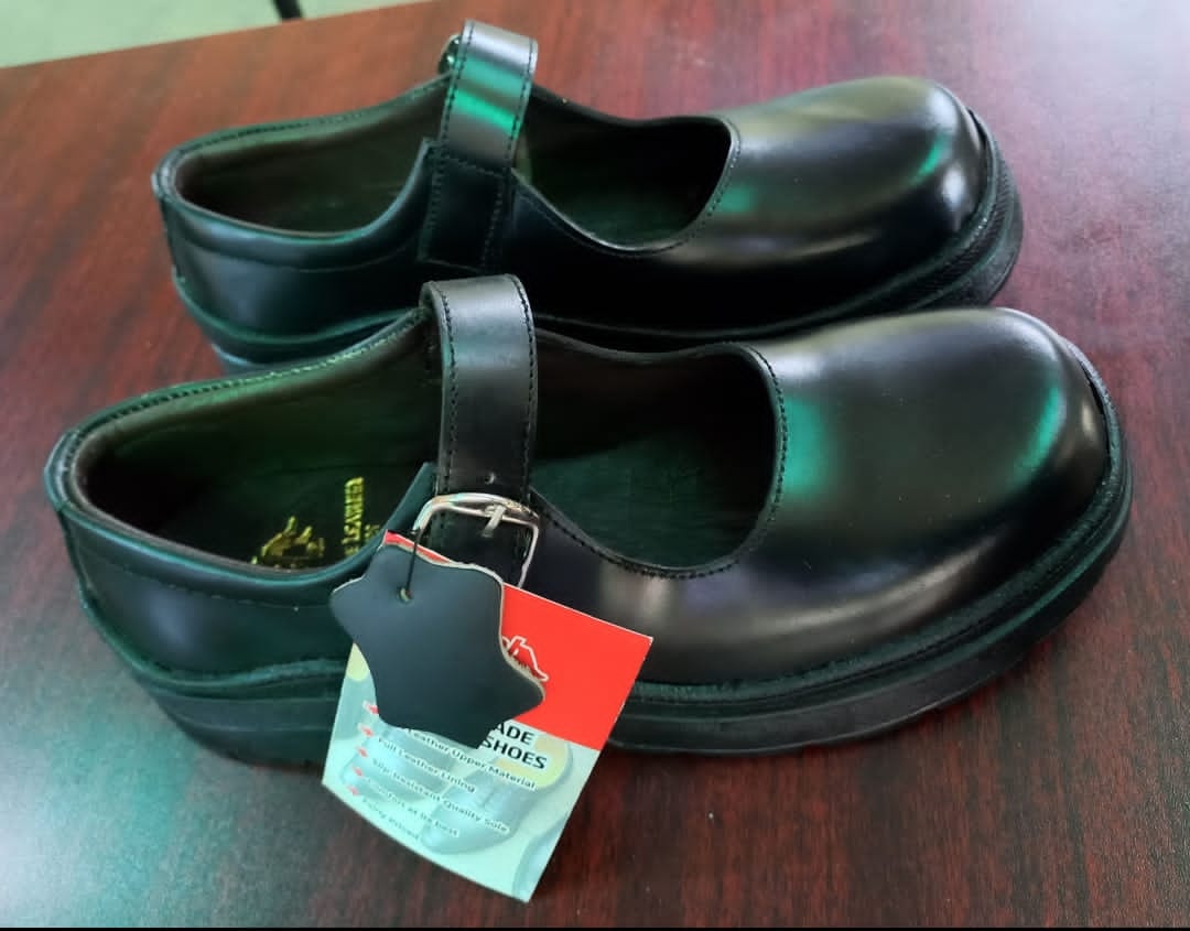 Step In Style Leather Shoes Facebook ad: Leather School Shoes - 3 designs