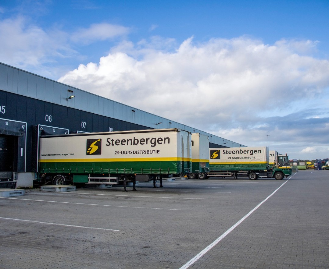 Steenbergen Facebook ad: Vacature Loodsmedewerker