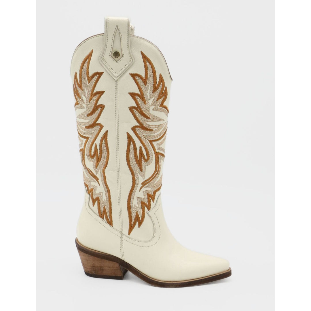 Stivali New York Facebook ad: @stivalinewyork New Arrivals! Handame Women's Shoes…