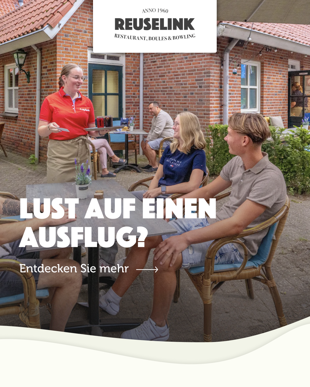 Reuselink restaurant/feesten/bowling Facebook ad from Dec 24, 2025