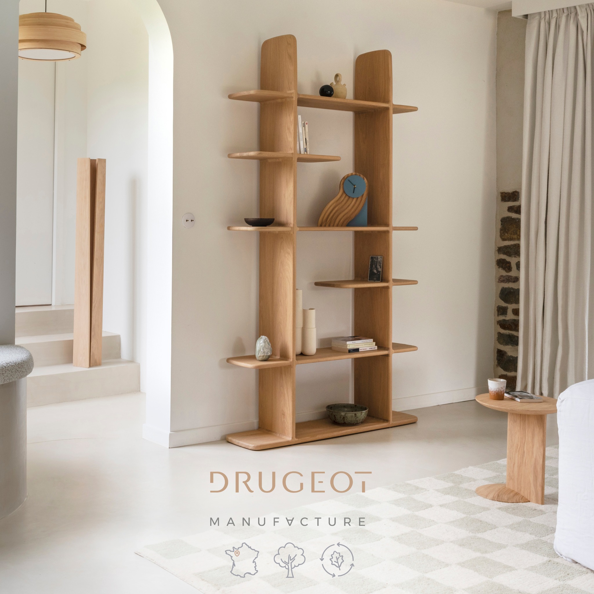 Drugeot Manufacture Facebook ad: Mobilier et accessoires design en bois massif 100%…