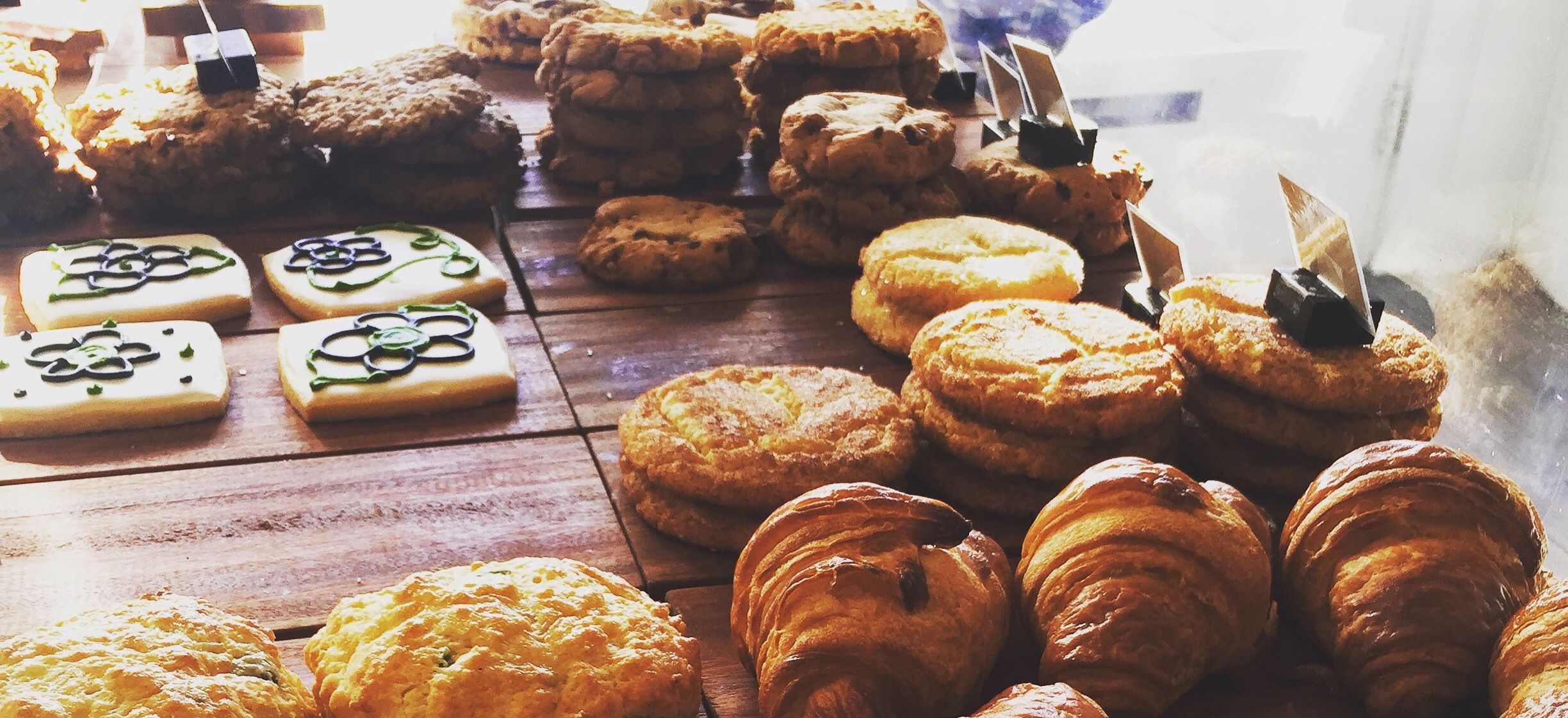Sugar Bakery & Cafe Facebook ad: Handcrafted baked goods, lunch, and espresso