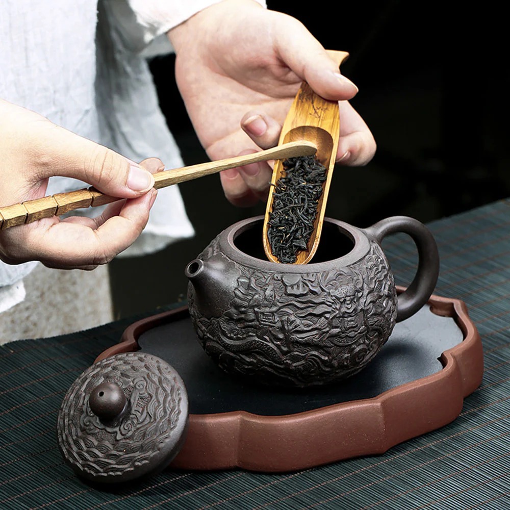 Umi Tea Sets Facebook ad