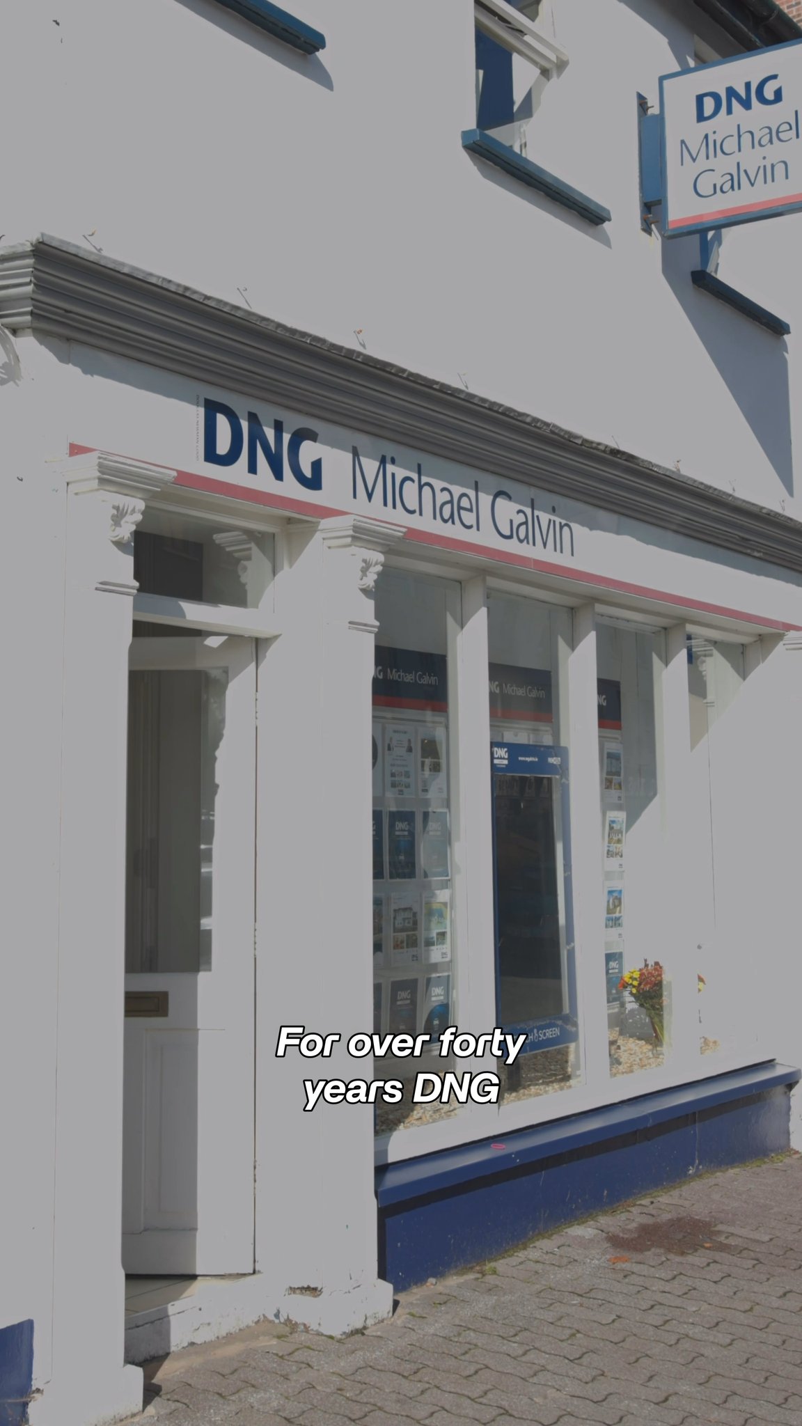 DNG Galvin Estate Agents West Cork Facebook ad: 𝐁𝐮𝐲𝐢𝐧𝐠 𝐨𝐫 𝐬𝐞𝐥𝐥𝐢𝐧𝐠 𝐚 𝐩𝐫𝐨𝐩𝐞𝐫𝐭𝐲 𝐢𝐬…