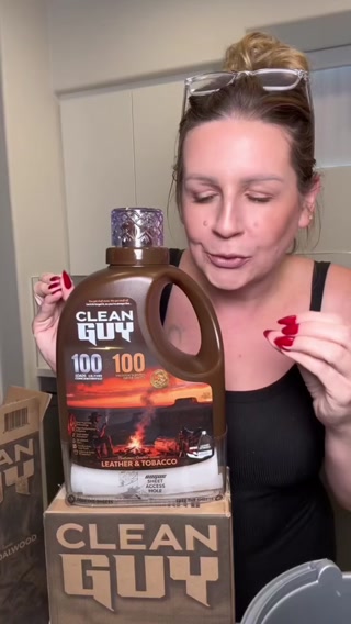 Clean Guy Facebook ad: Laundry detergent for Men