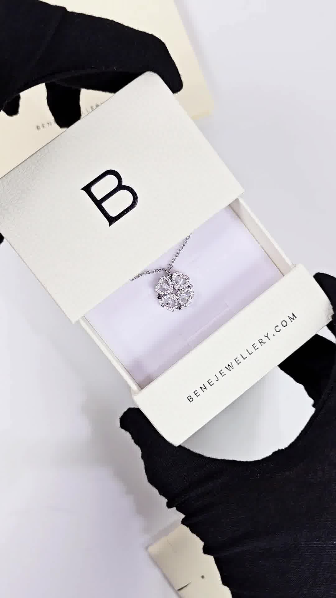 Bene Jewellery Facebook ad: RM25 OFF When You Buy Any 2 Pcs