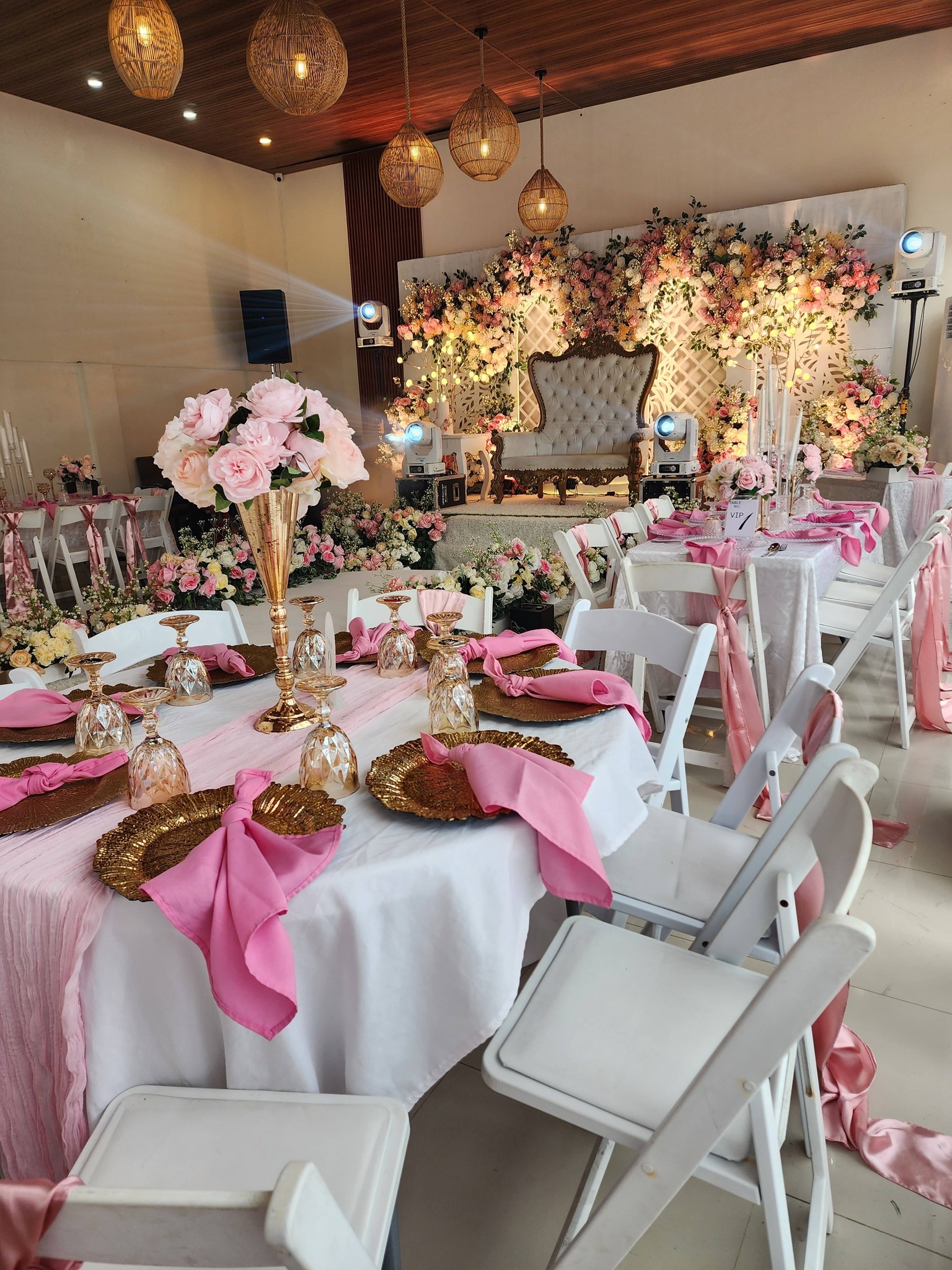 Redbox Catering Service and Events Facebook ad