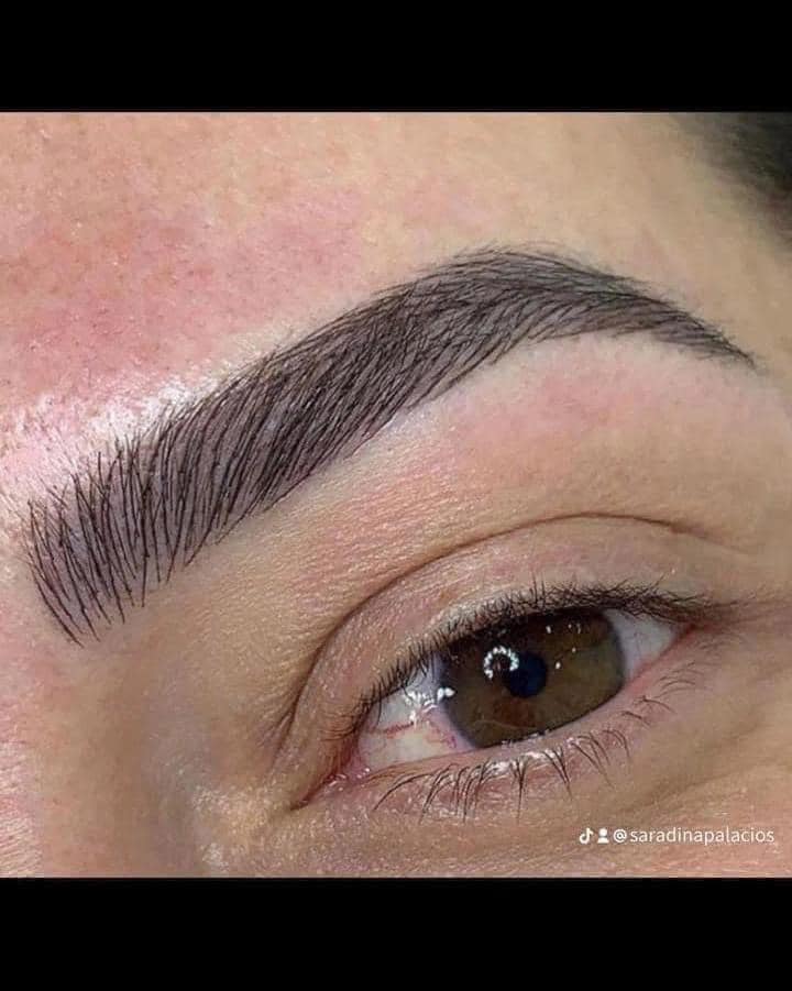 Microblading Sara Palacios Facebook ad