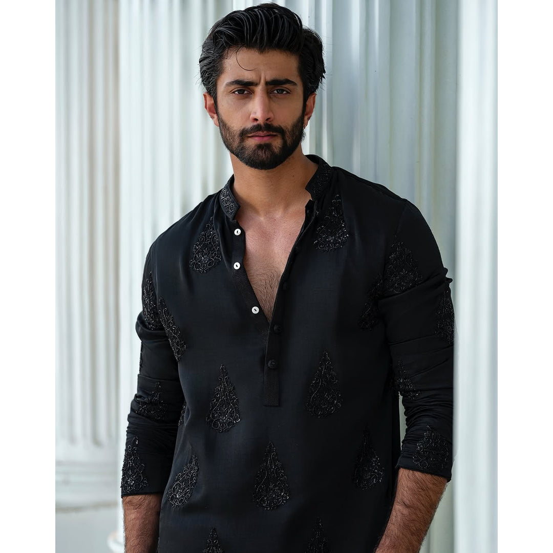PravohamMens Facebook ad: Intricate Embroidery & Premium Stitching