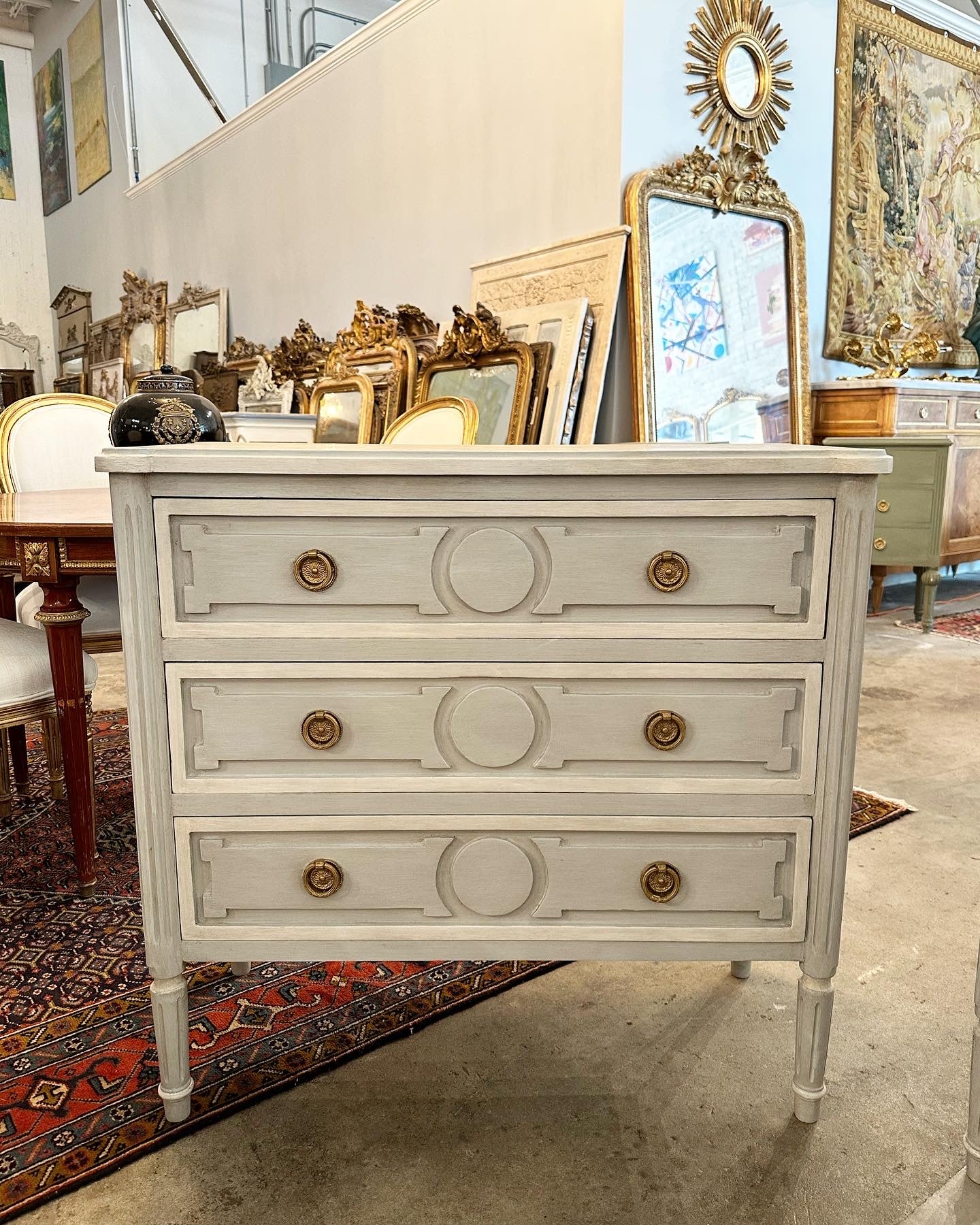 Le Chateau European Interiors Facebook ad