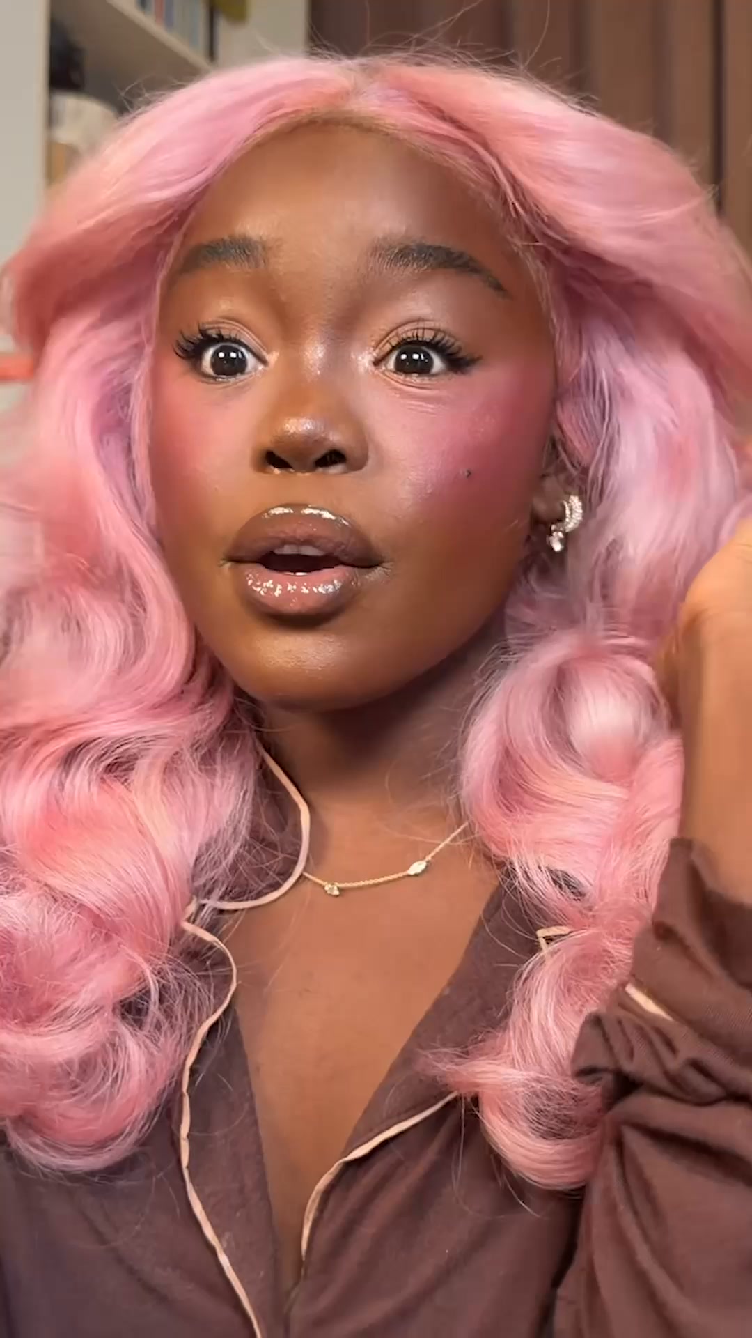 WHITE GLO Facebook ad from Aug 11, 2026