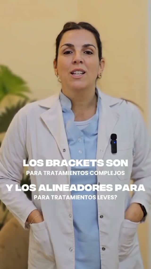 Dra. Florencia Persico Facebook ad: ¿Los brackets son para tratamientos complejos y los…
