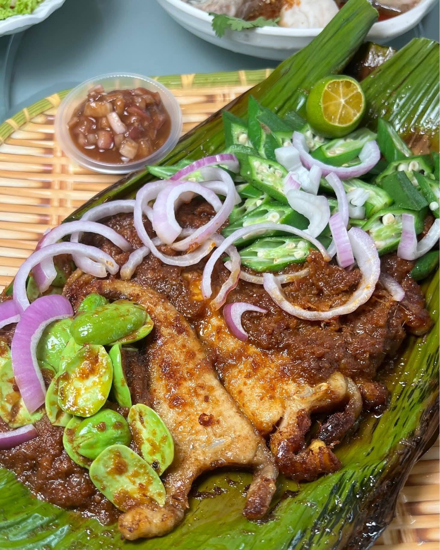 Sunset Ikan Bakar 日落烧鱼 Facebook ad: 【皇后区中午12点,就能享受现点现烤的烧鱼,还有各种海鲜料理 】 #皇后