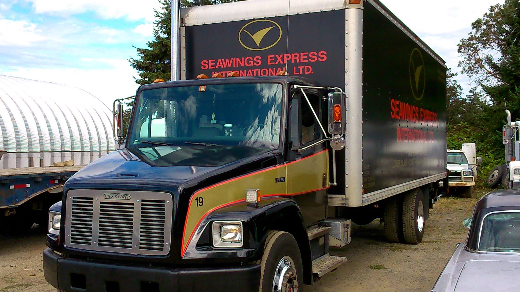 Seawings Express International Ltd. Facebook ad: Ground Cargo Express Connection from the U.S.A.