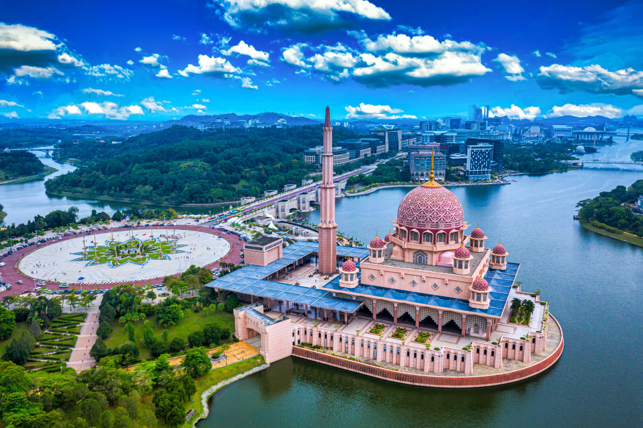 Le Méridien Putrajaya Facebook ad