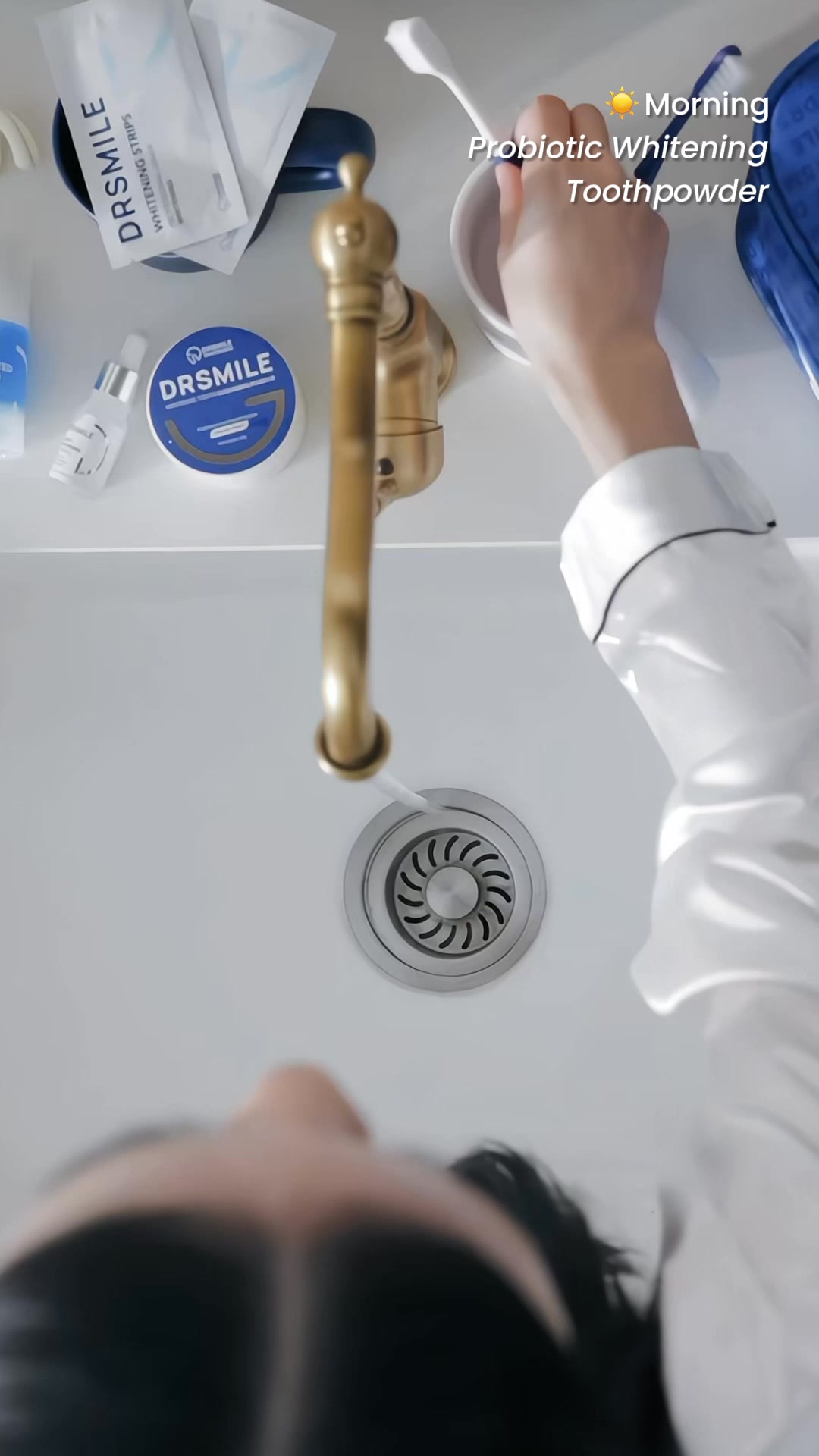 Dr Smile Whitening Facebook ad from May 17, 2026