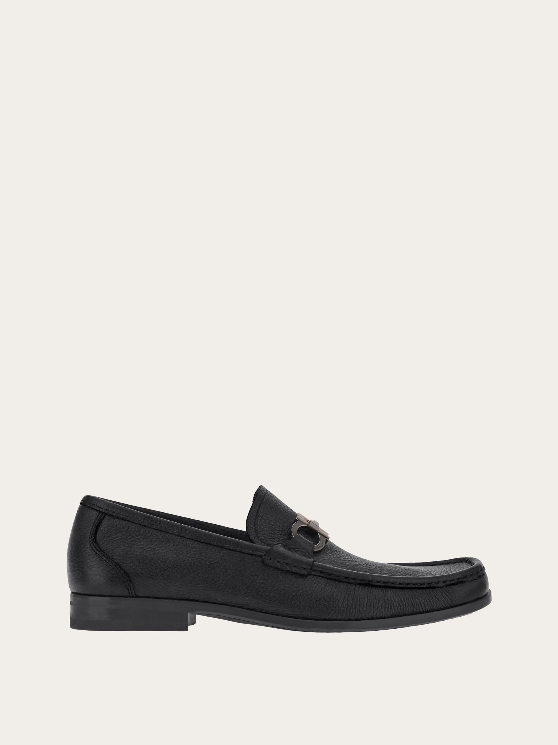 FERRAGAMO Facebook ad
