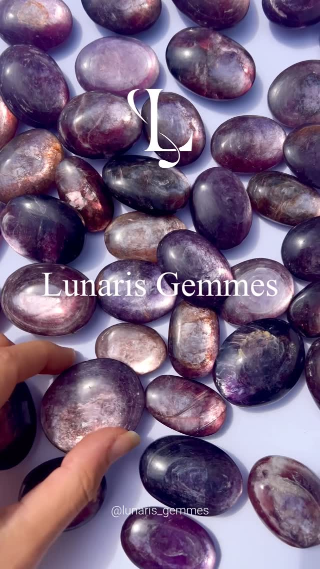 Lunaris Gemmes Facebook ad: ✶ Présentation ✶