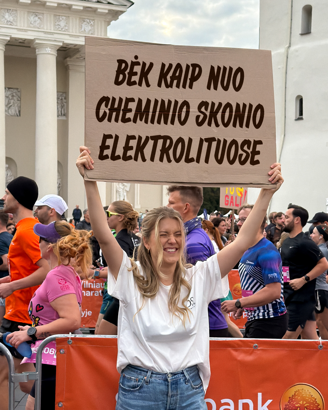Daily Spoon Facebook ad: ELEKTROLITAI BE SINTETINIO SKONIO