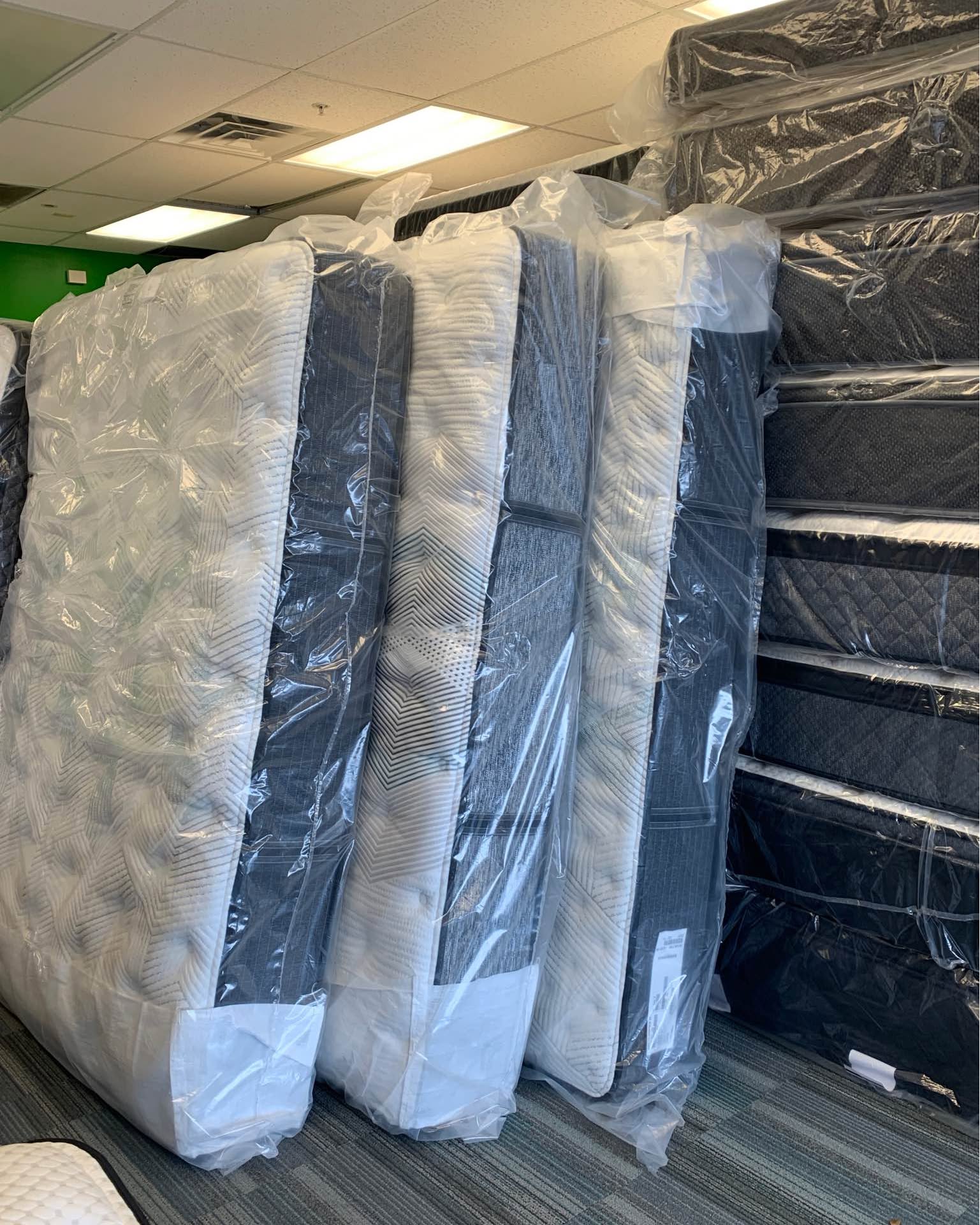 Brad Carter Facebook ad: New mattresses, Take Home Today
