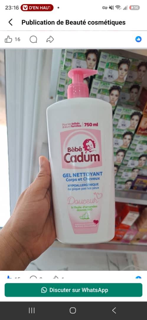 Beauté cosmétiques Facebook ad: Nouveauté son disponible encore