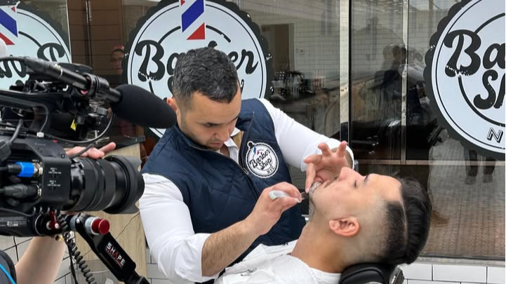 Barber Shop NYC Facebook ad: Midtown Barber Shop NYC