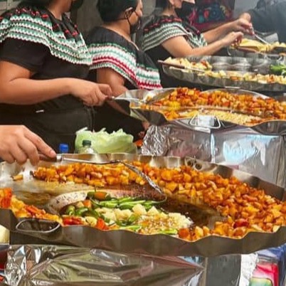 Antojitos El Delirio para Fiestas y Eventos Facebook ad