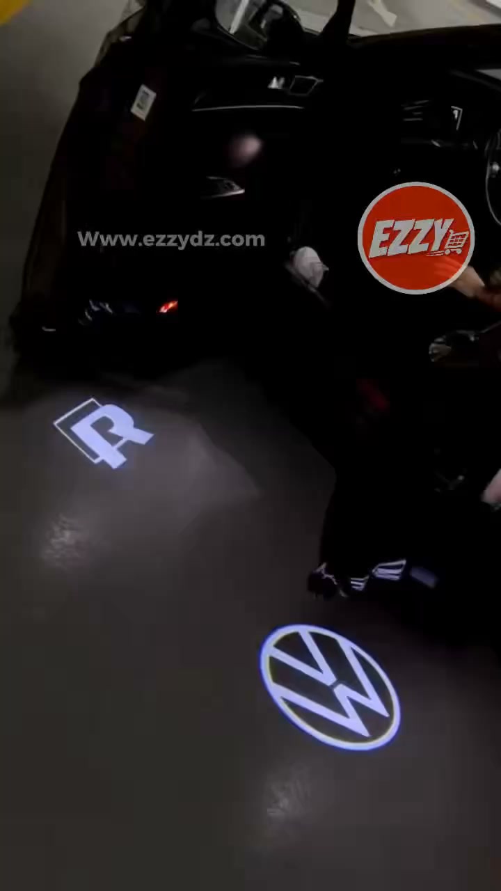 EZZY Facebook ad: زيد الفخامة لسيارتك بلمسة واحدة … اطلب الآن!