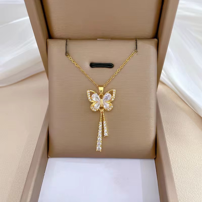 Cute.JeweL Facebook ad