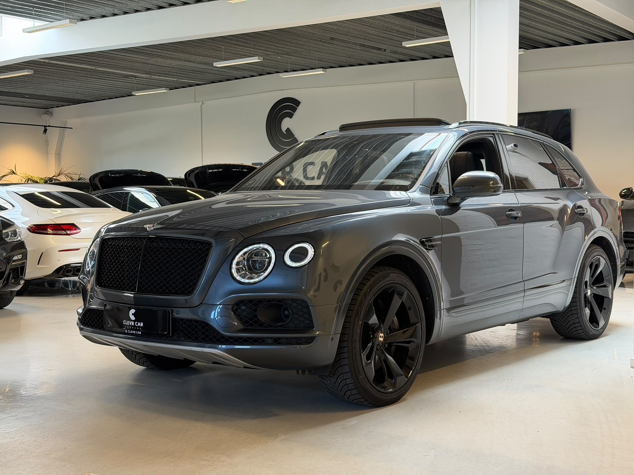 Clevr Car Leasing Facebook ad: SUV'ernes konge!