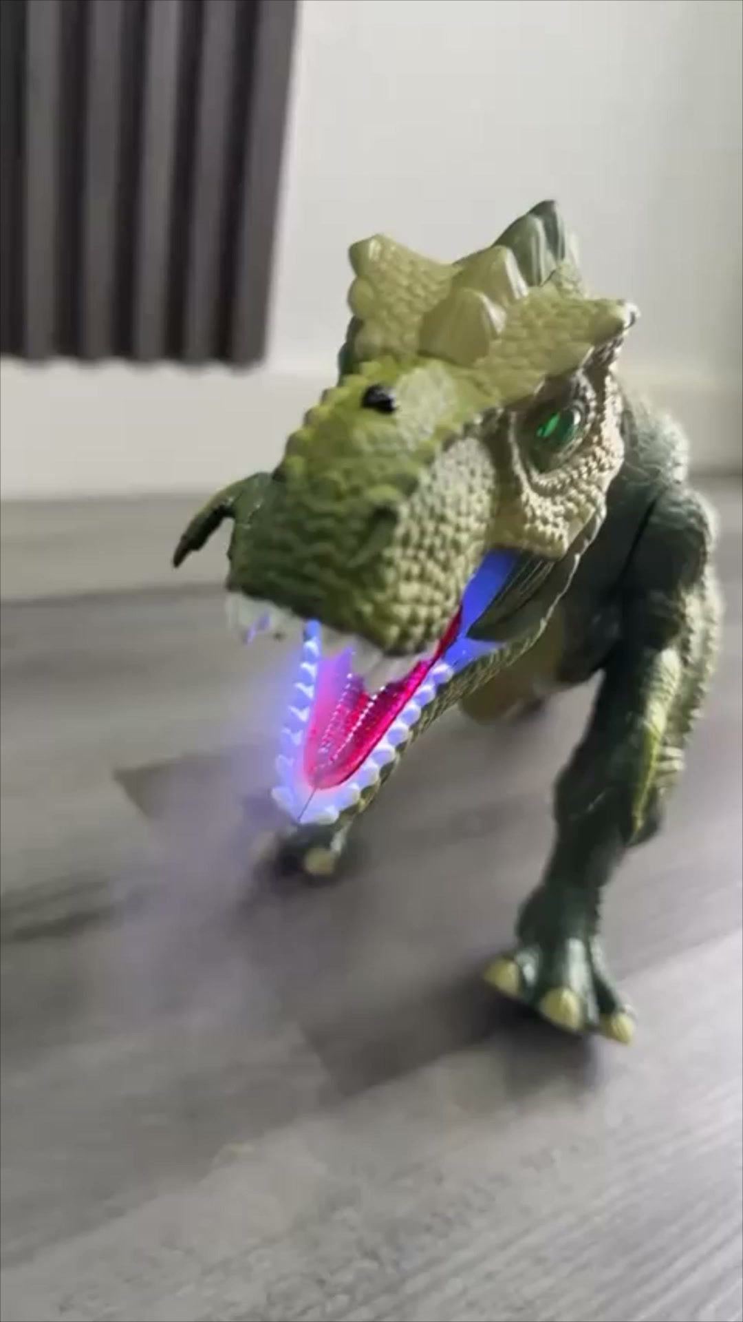 Tiny Dreams UK Facebook ad: #1 Walking T-Rex