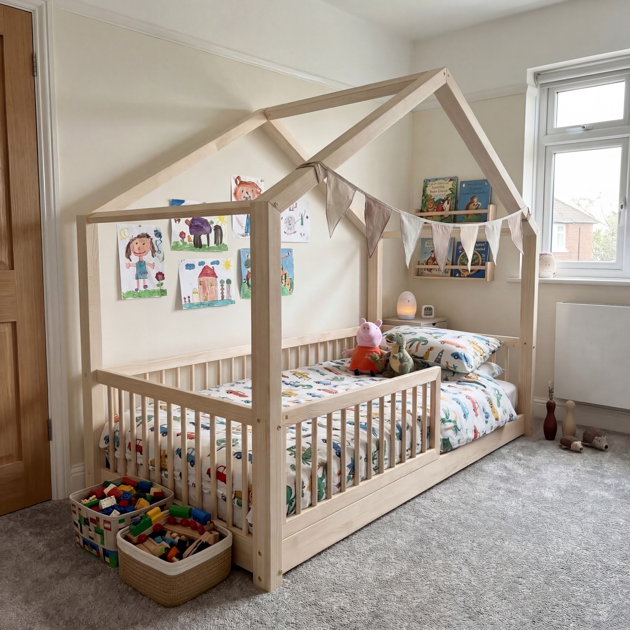 Cubbly Beds Facebook ad: Get £100 off any Bed + Mattress in our Spring Sale