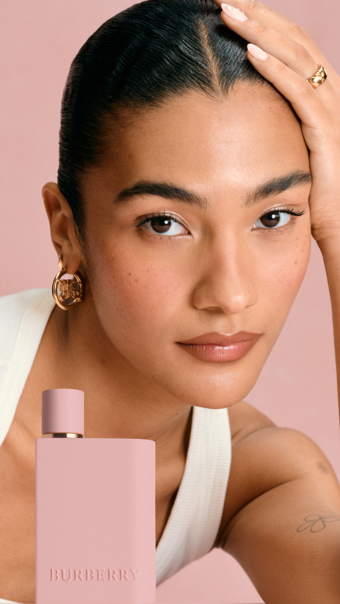 Burberry Beauty Facebook ad
