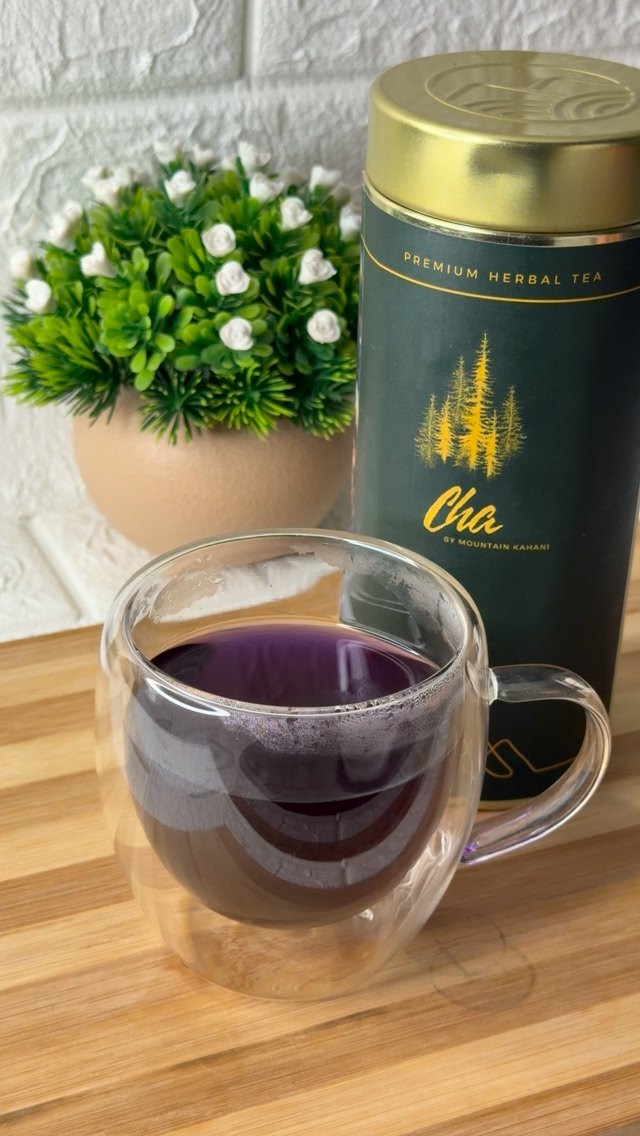 Cha by Mountain Kahani Facebook ad: The prettiest tea I’ve ever poured