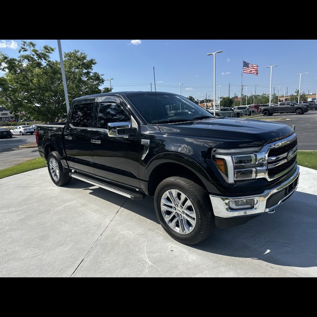 Rick Hendrick Toyota of Fayetteville Facebook ad: ¿No tienes Seguro Social?